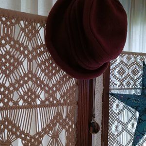 WOMENS SCALA COLLECTION WOOL CLOUCHE HAT RUST WITH PIPING ONE SIZE PACKABLE